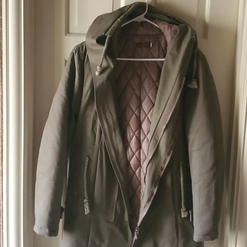 Jacket - Picture 1 of 10